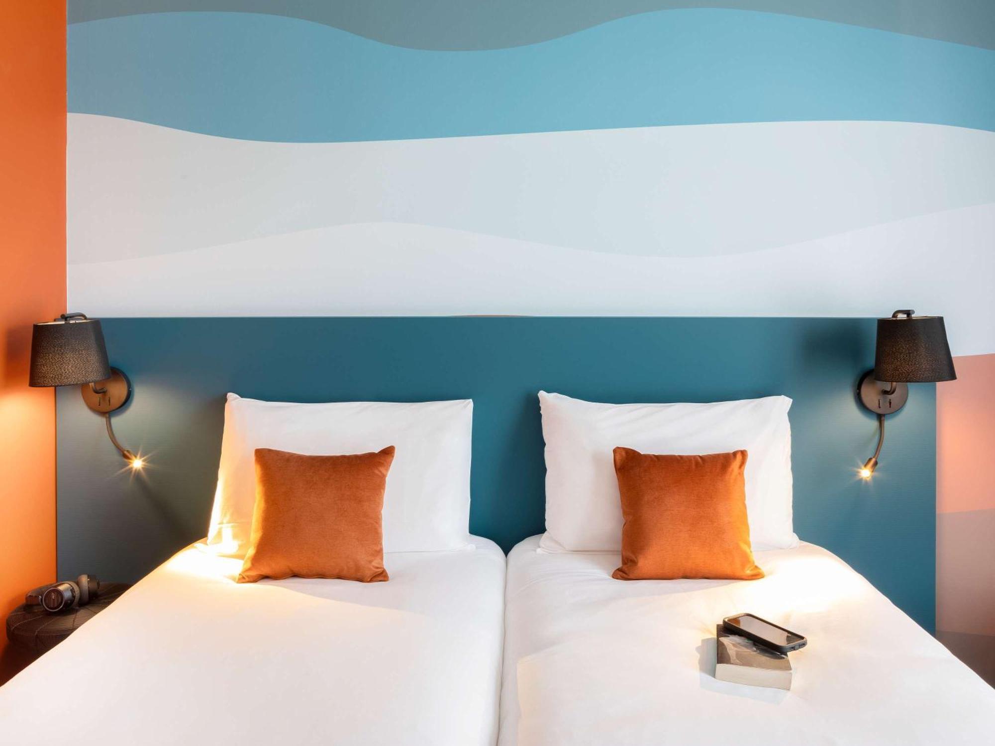 Ibis Styles Miramas Hotel Exterior photo